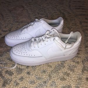 nike white shoes